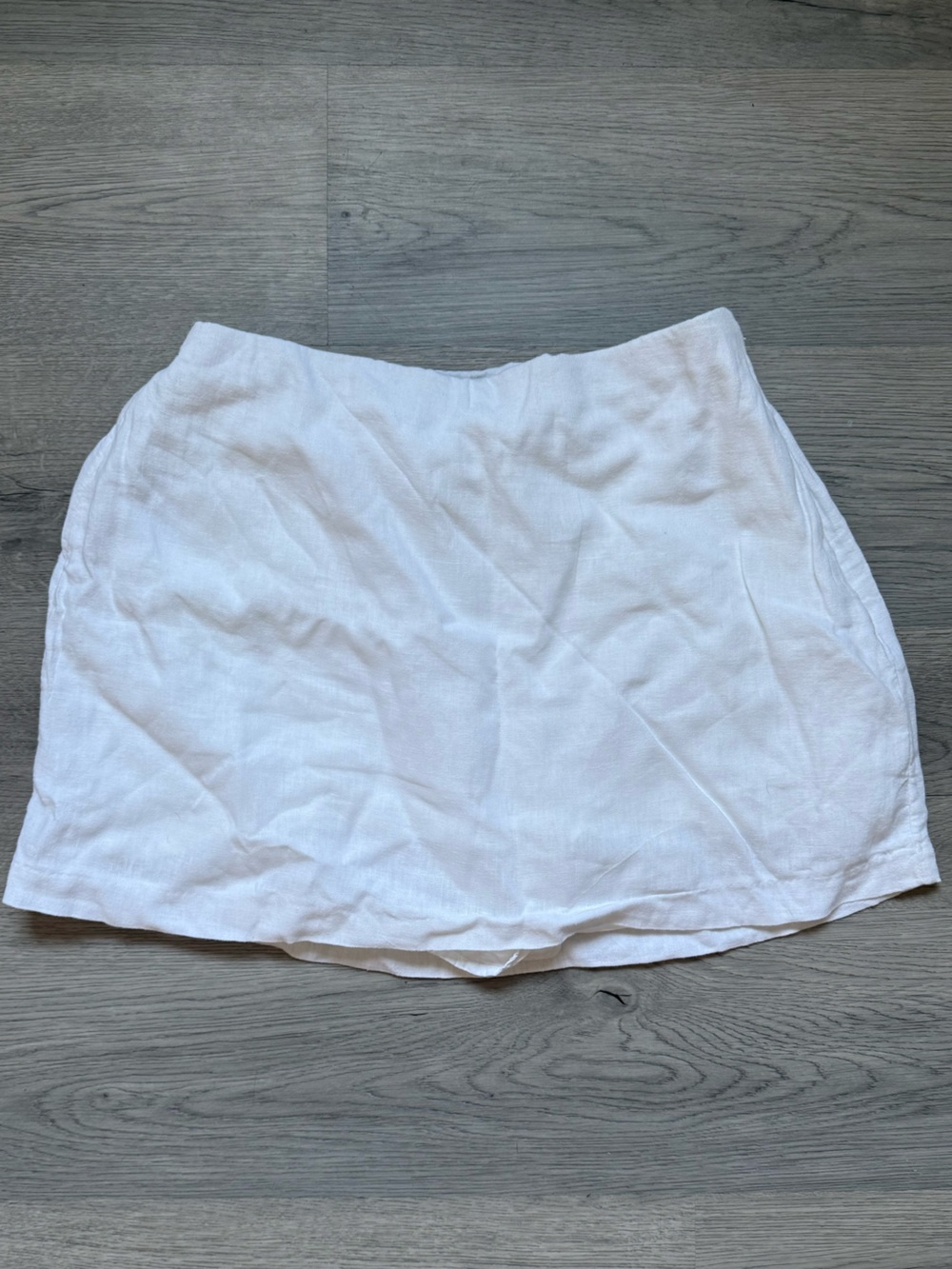 Abercrombie & Fitch Linen White Mini SKORT Curve Love Medium